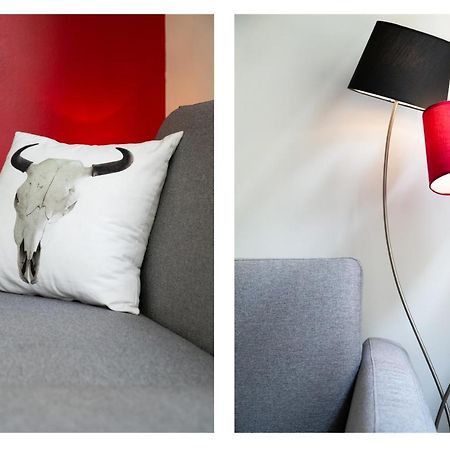 Appartement Corps et graphi à Périgueux Extérieur photo