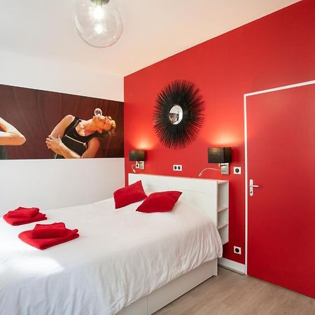 Appartement Corps et graphi à Périgueux Extérieur photo