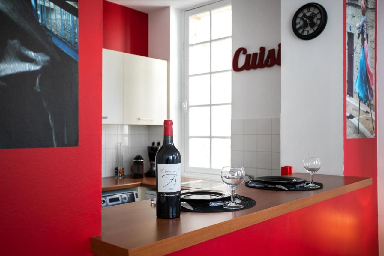 Appartement Corps et graphi à Périgueux Extérieur photo