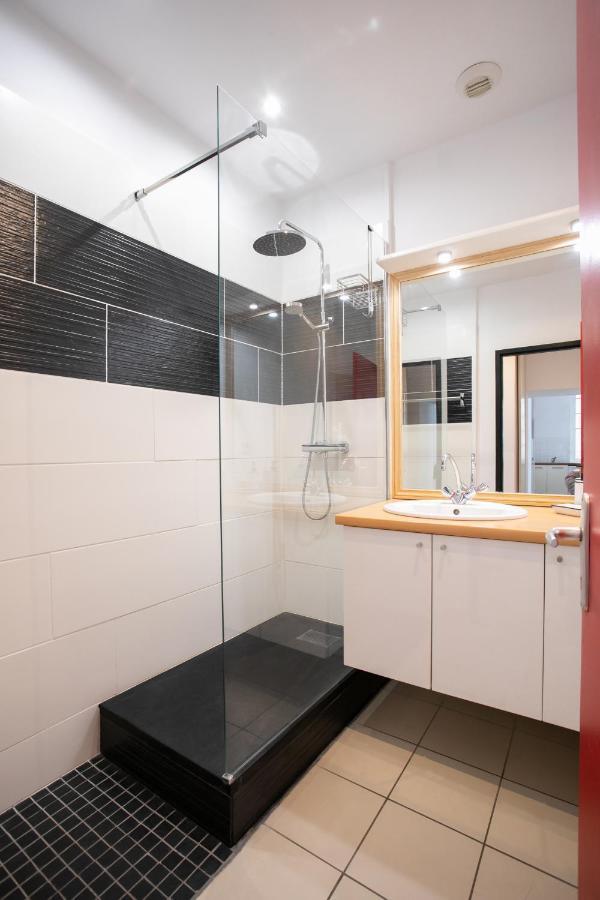 Appartement Corps et graphi à Périgueux Extérieur photo